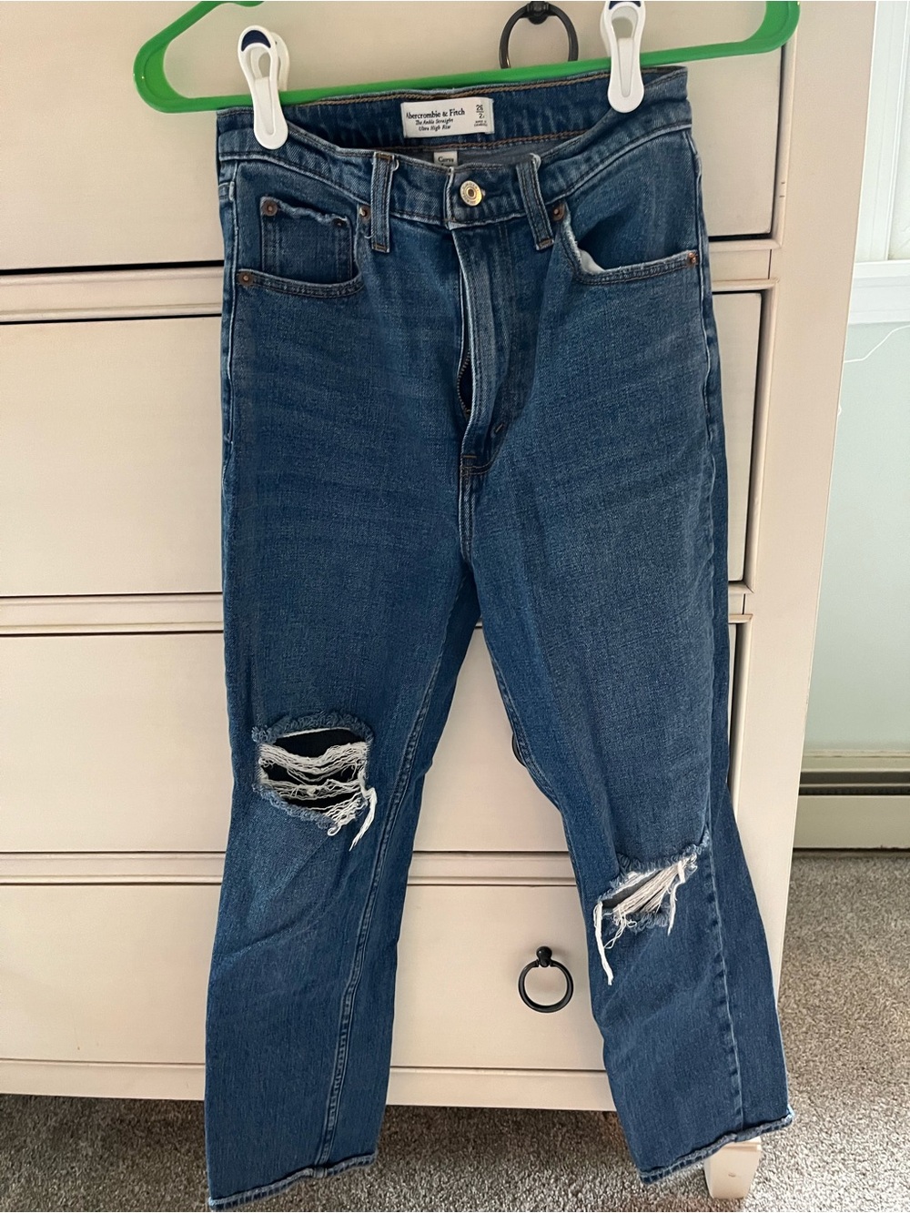 Abercrombie & Fitch Curve Love High Rise Mom Jeans